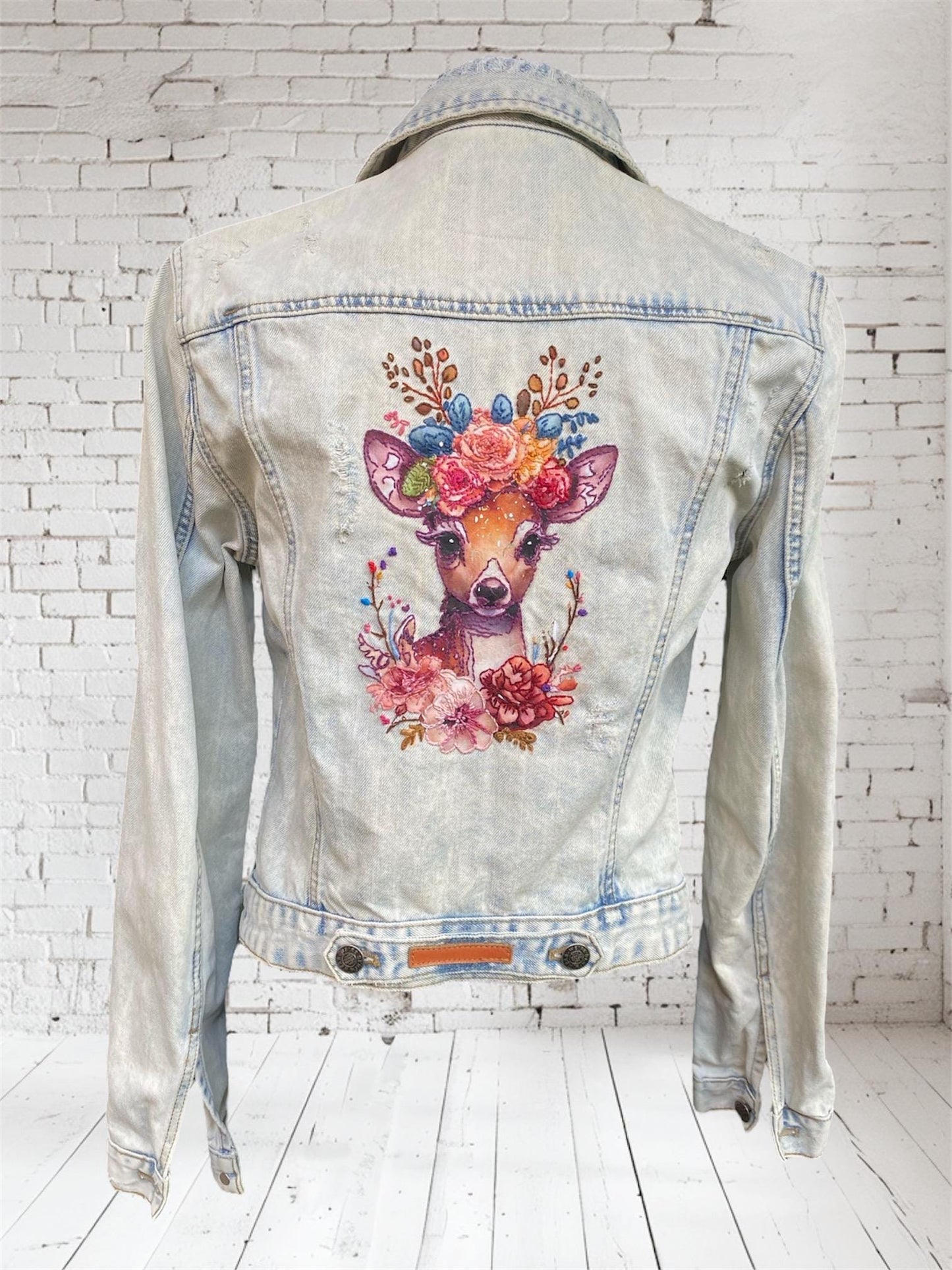 Hand embroidered denim jacket with woodland deer - size Medium