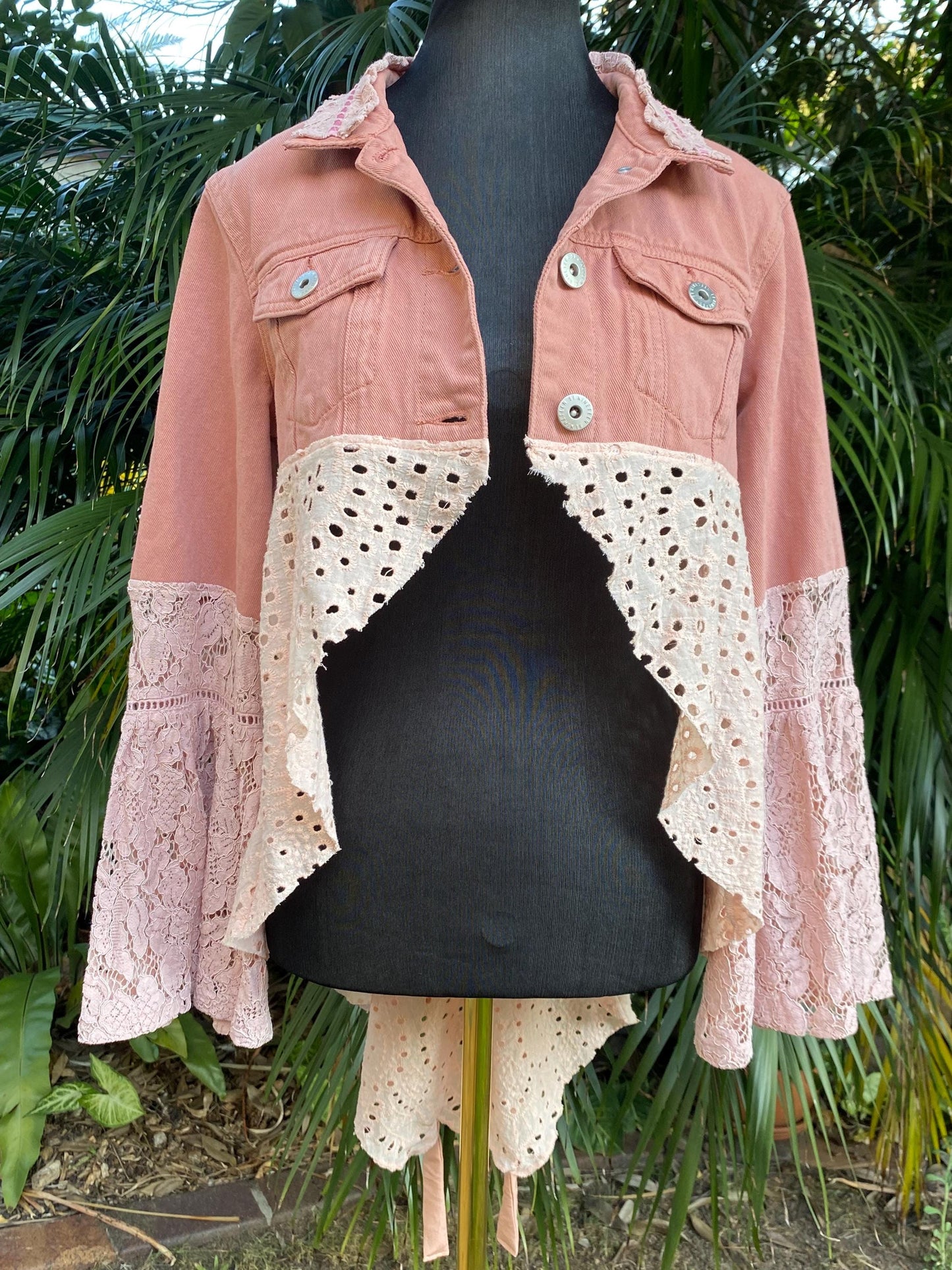 Reworked pink denim duster jacket - size Medium