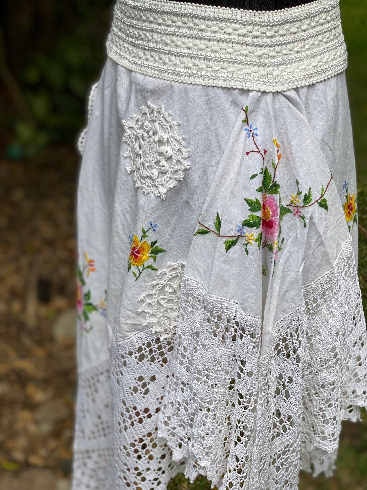 Reworked white embroidered flowy fairy skirt, size Large/XLarge