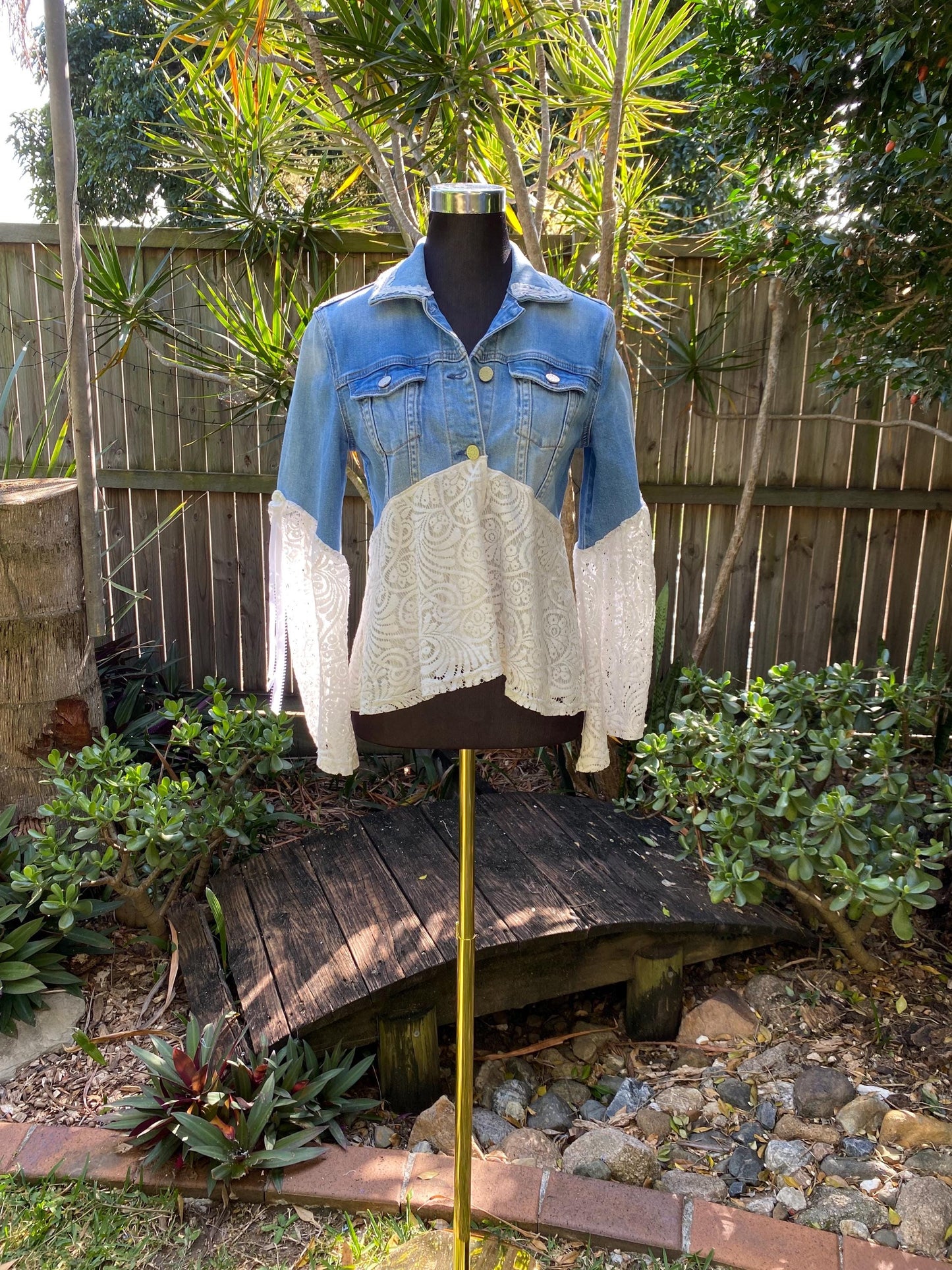 Reworked blue and white lace denim jacket - size Small