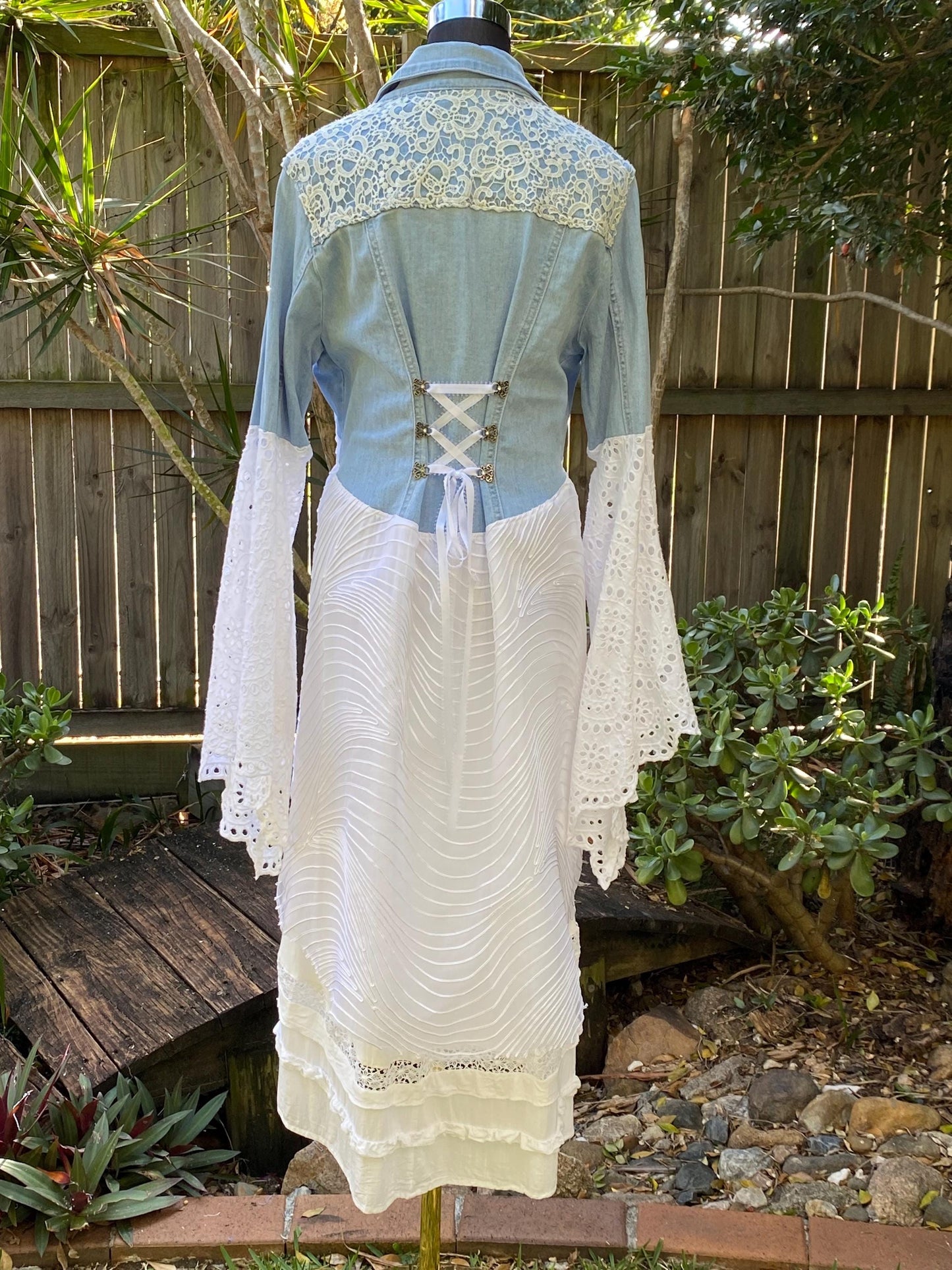 Reworked blue and white denim lace up back duster jacket - size Large