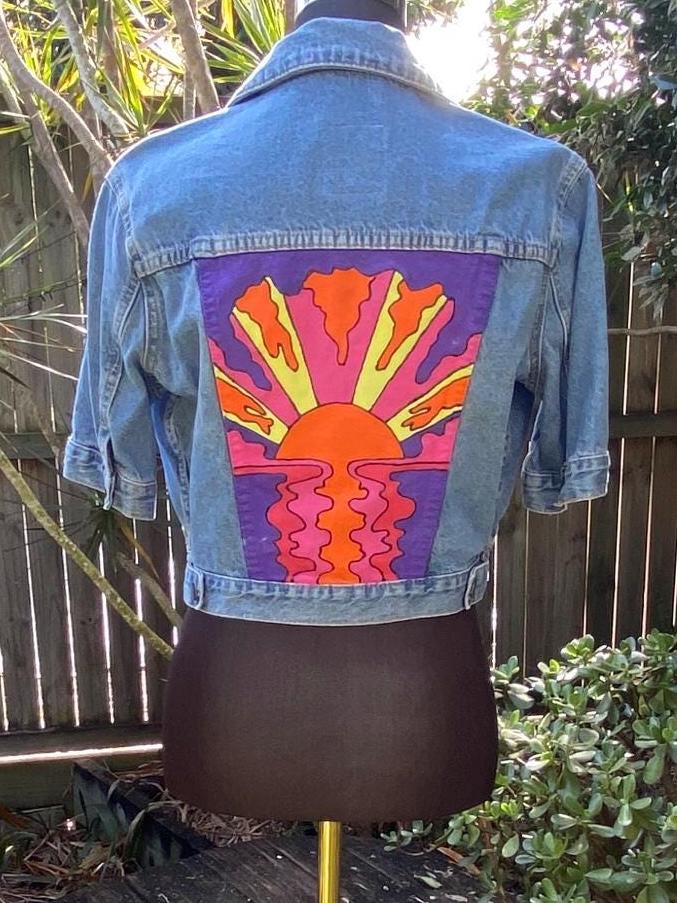 Hand painted denim jacket with retro sunset - size Small