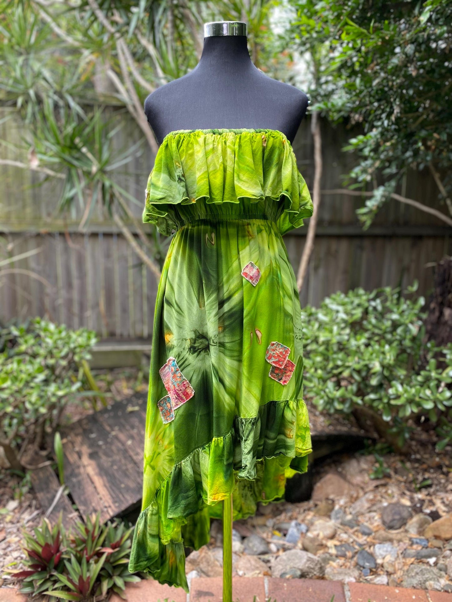 Reworked Green Tie Dye Strapless Dress - size Medium